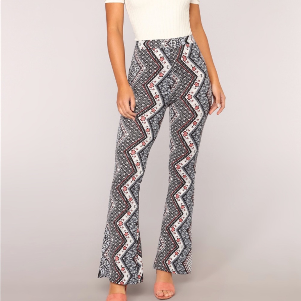 FASHION NOVA PANTS NEW